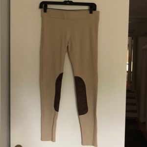 Legging with brown patches